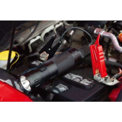 3 in 1 hordozható autóindító, powerbank és lámpa