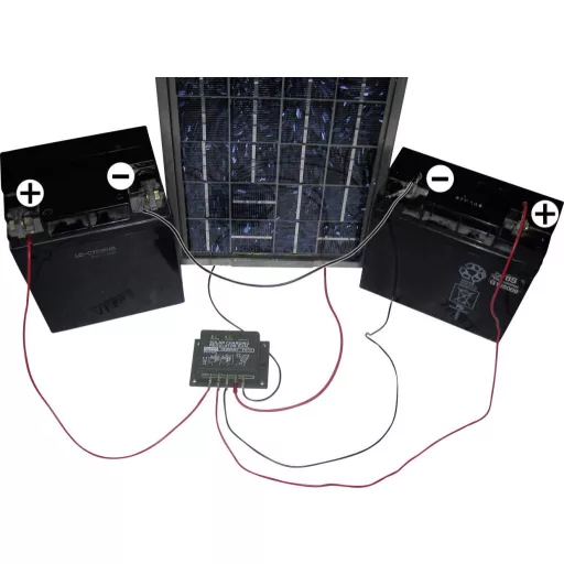 Kettős szolár töltésszabályzó modul 16 A, Kemo M174