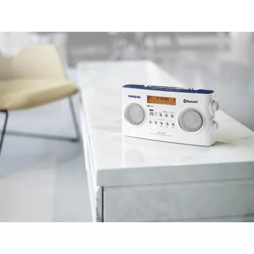 Sangean DPR-26 BT Koffer rádió DAB+, URH AUX, Bluetooth® Akkutöltő funkció Fehér