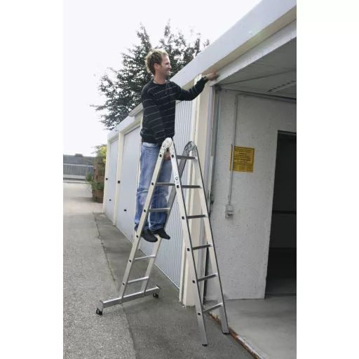 MUNK Günzburger Steigtechnik 32212 Alumínium Összehajtható létra Állvánnyal Munkamagasság (max.): 4.7 m Ezüst 9.6 kg