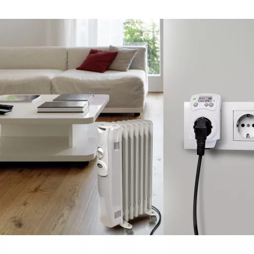 Konnektoros termosztát köztes dugóval, 5...30 °C, Renkforce MH-850 T