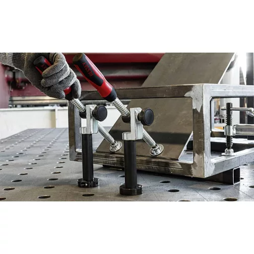 Bessey TW28AV