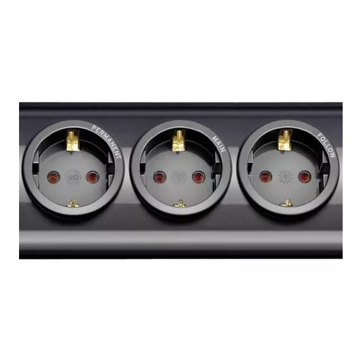 Brennenstuhl 1153300477 Main-Follow 7 részes Fekete Védőérintkezős 1 db