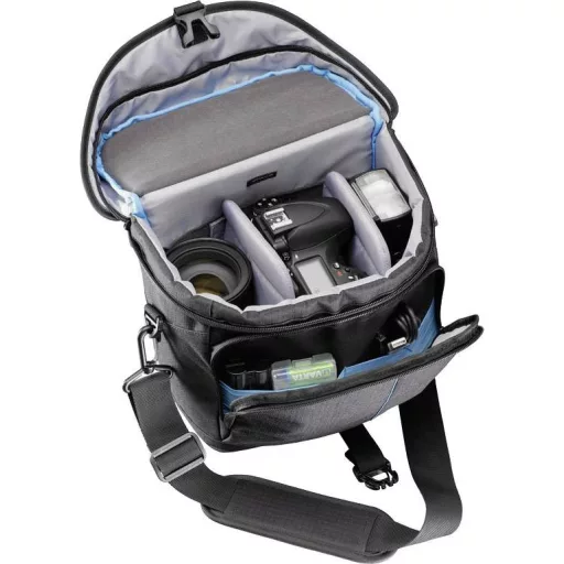 Cullmann PANAMA Maxima 200 kameratáskaq Belső méretek (Sz x Ma x Mé) 230 x 180 x 130 mm Vízálló Fekete