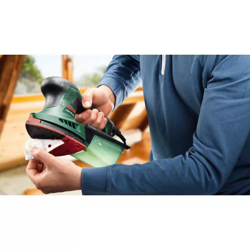 Csiszolólemez PSM 200 AE-hez, 2 részes, háromszög, SDS, 102 x 92 mm, tépőzáras. Bosch Accessories 2609256D20