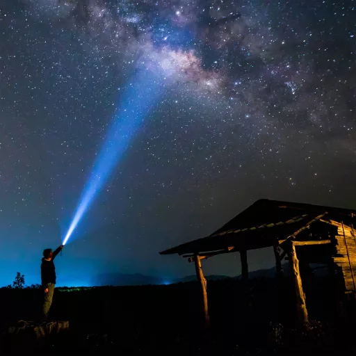 GP Discovery GPDISFLCR41BL935 LED Kézilámpa Akkuról üzemeltetett 650 lm 40 óra 179 g