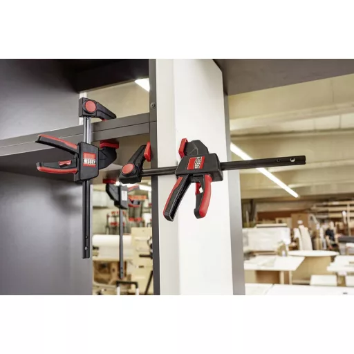 Egykezes bilincs EZM 300/60 Bessey EZM30-6 Szorítási szélesség (max.):300 mm Visszavonás:60 mm