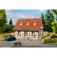 Auhagen 11455 H0 családi ház
