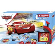   Carrera First 20063037 Disney Pixar Cars - Baráti társaság Kezdő készlet