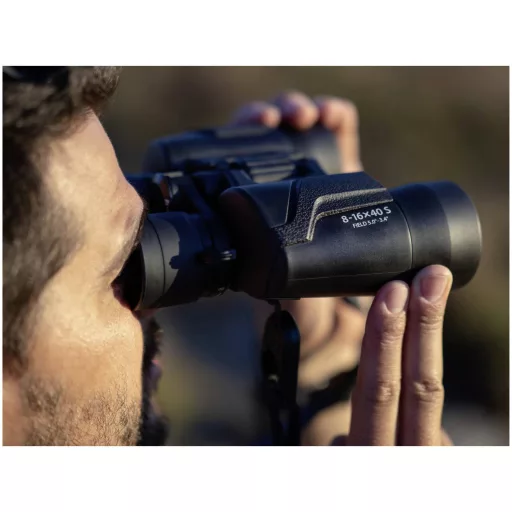 Olympus Távcső Fernglas 8 x - 16 x 40 mm Porro Fekete V501024BU000