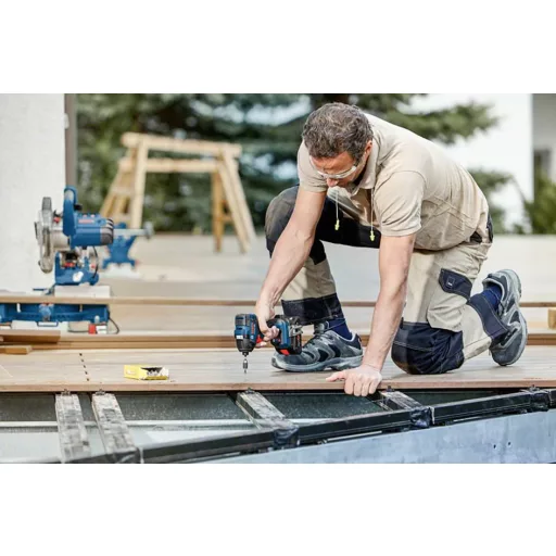 Bosch Professional GDR 18V-200 Solo 06019J2105 Akkus ütvecsavarozó 200 Nm 18 V Vele szállított akkuk száma 0 Lítiumion akku nélkül, töltő nélkül, kefe nélkül