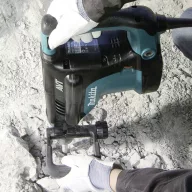   Makita HM1213C SDS-Max-Vésőkalapács 1510 W 18.6 J Hordtáskával