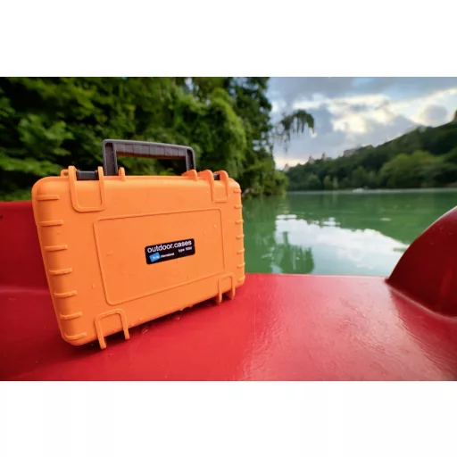 B & W International Outdoor bőrönd outdoor.cases Typ 1000 4.1 l (Sz x Ma x Mé) 270 x 95 x 175 mm Sárga 1000/Y