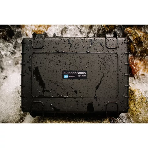 B & W International Outdoor bőrönd outdoor.cases Typ 5000 22.1 l (Sz x Ma x Mé) 430 x 190 x 365 mm Narancs 5000/O
