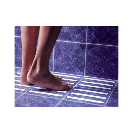 3M SW3TR25N 3M ™ Safety-Walk ™ nedves zóna finom (3. típus) (H x Sz) 18.3 m x 25.4 mm Átlátszó