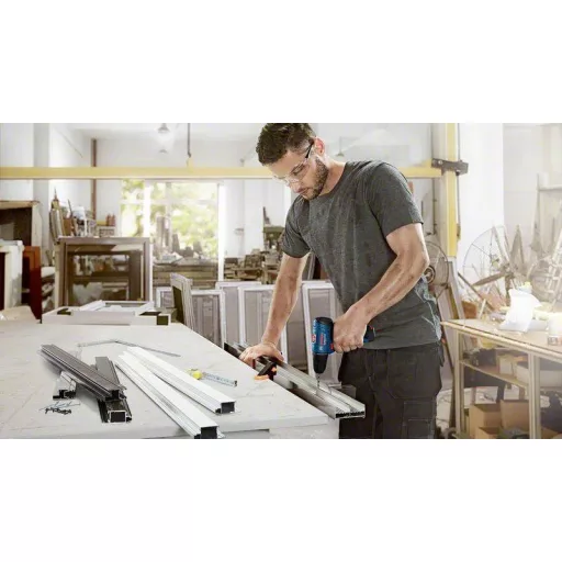 Akkus fúrócsavarozó 2 akkuval 12 V 2 Ah lítiumion, Bosch Professional GSR 120-LI