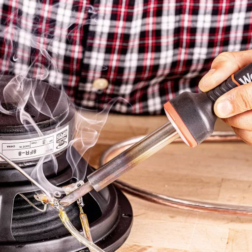 Weller WLIRK6023G Forrasztópáka készlet 230 V 60 W Kúpos, Véső forma 427 °C (max) Tartóval, Forrasztóónnal, LED-es világítással