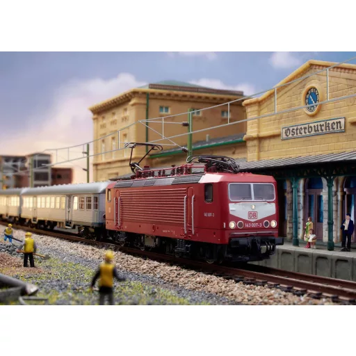 MiniTrix 16431 N A DB AG, MHI BR 143 villamos mozdonya