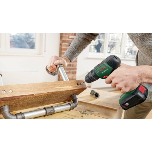 Bosch Home and Garden Universal Impact 18V -Akkus ütvefúrógép Töltővel, Hordtáskával