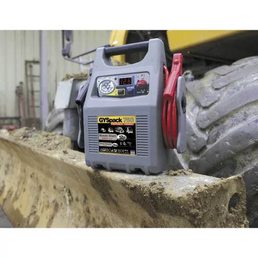 GYS Gyorsindító rendszer Gyspack 750 026179 Indulási segédáram=750 A Munkalámpa, Feszültségátalakító 230 V, Póluscssere elleni- és elektronika védelem