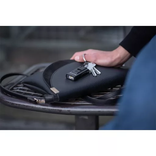 Ledlenser K6R safety LED Rúdlámpa USB csatlakozóval Akkuról üzemeltetett 400 lm 32 g