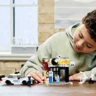  LEGO® MARVEL SUPER HEROES 76311 Spider-Verse: Miles Morales vs. Spot