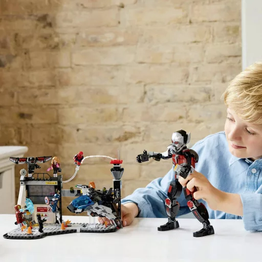 LEGO® MARVEL SUPER HEROES 76314 Amerika Kapitány: Polgárháborús akciópárbaj
