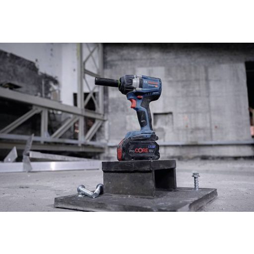 Bosch Professional GDS 18V-750 C 06019L9002 Akkus ütvecsavarozó 750 Nm 18 V Vele szállított akkuk száma 2 8.0 Ah