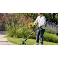   Bosch Home and Garden UniversalGrassCut 18V-23-450 Akkus fűtrimmer 18 V Vágási szélesség (max.): 23 cm