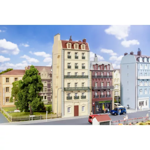 Faller 130712 H0 Sorház, 6 emeletes