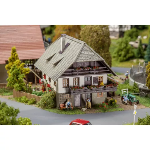 Faller 191825 H0 Napszámos ház Oberprechtalban