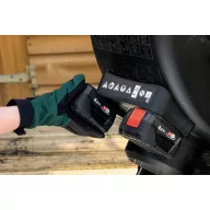 Bosch Home and Garden UniversalShredder Akkus aprító Akku