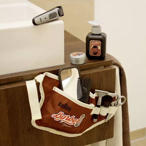 Theo Klein 5838 Braun fodrászkészlet | Övtáska számos fodrászeszközzel | Elektromos játék szakállvágó | Játék 3 éves kortól gyermekeknek