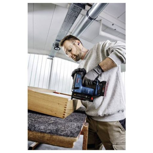 Bosch Professional GNH 18V-35 0601482701 Akkus szögbelövő