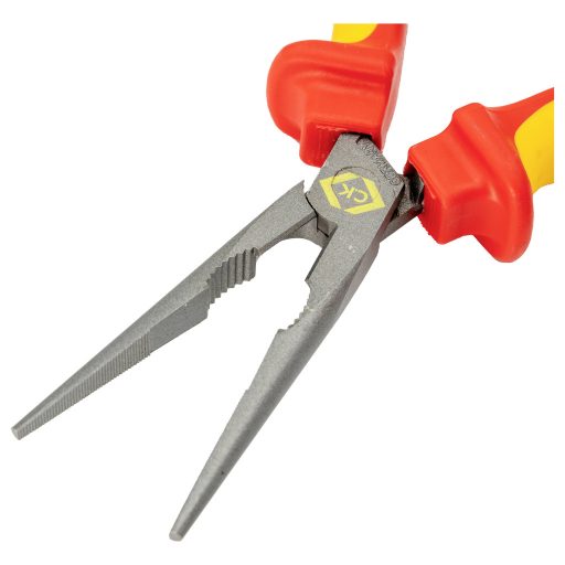 C.K T39076A 200-RND Univerzális Hegyescsőrű fogók 200 mm