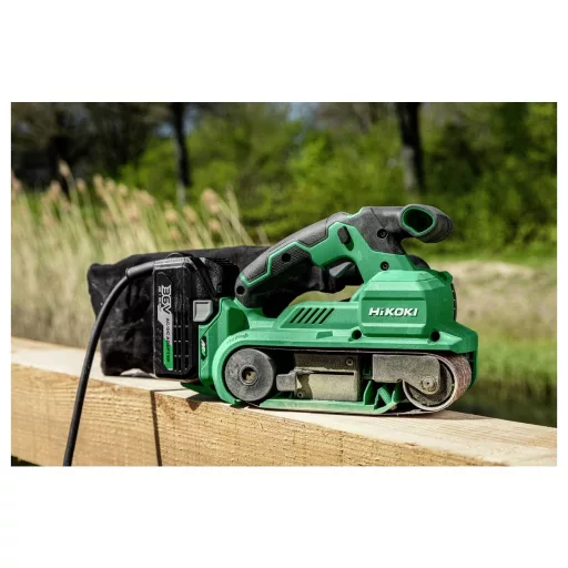 HiKOKI SB3608DA SB3608DAW4Z Akkus szalagcsiszoló akku nélkül, töltő nélkül Szalag szélessége 76 Szalag hossza 533