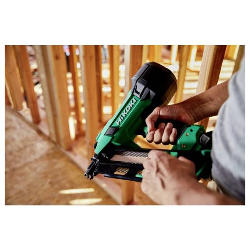 HiKOKI NR1890DCA NR1890DCAWQZ Akkus szögbelövő akkuval, Töltővel