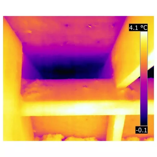 FLIR E76 42° + 14° Hőkamera -20 - 650 °C 320 x 240 Pixel 30 Hz MSX®, Érintőképernyő, MeterLink™, WiFi