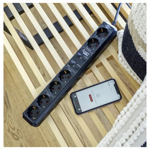 Brennenstuhl 1159760946 Hálózati elosztó Fekete Védőérintkezős 1 db