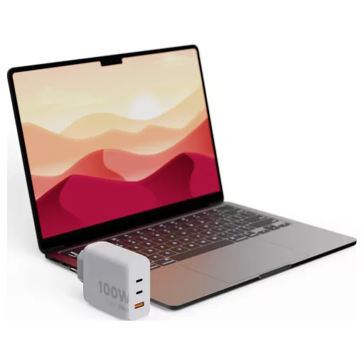 XTORM Ultra Wall USB-s töltőkészülék 100 W 2x USB-C®, 1x USB-A Quick Charge 3.0 Fehér GaN