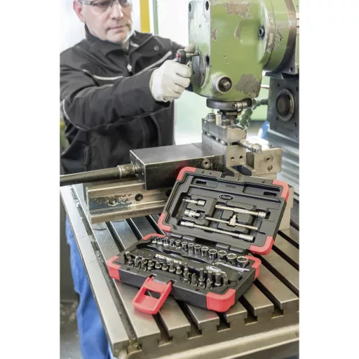 Dugókulcs készlet 6,3 mm (1/4), 46 részes, Vigor V2414