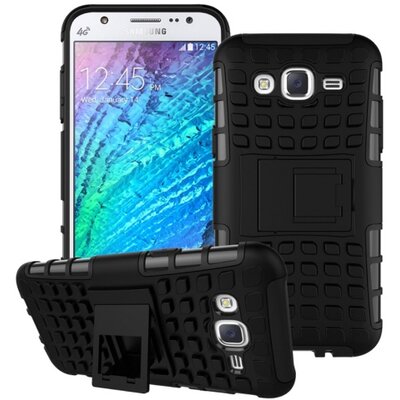 Defender műanyag hátlapvédő telefontok (közepesen ütésálló, gumi / szilikon belső, kitámasztó, autógumi minta) Fekete [Samsung Galaxy J5 (SM-J500)]