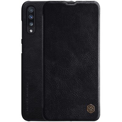 Nillkin Qin Telefontok álló, bőr hatású (flip, oldalra nyíló, bankkártya tartó) Fekete [Samsung Galaxy A70 (SM-A705F)]